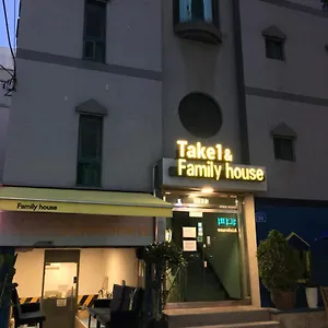  호스텔 테이크 원