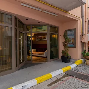 Hotel Feri **